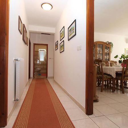 Apartment Luisa 1437 Peruski Luaran gambar
