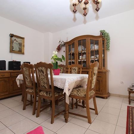 Apartment Luisa 1437 Peruski Luaran gambar