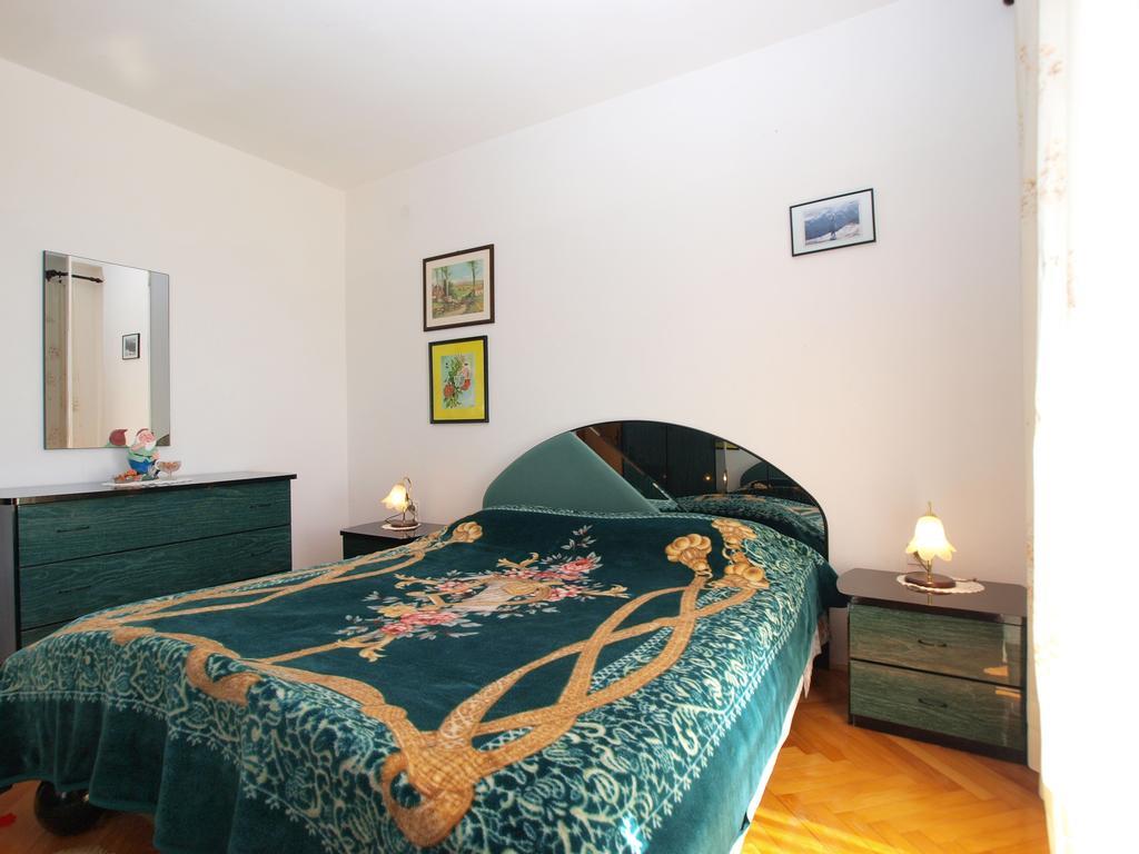 Apartment Luisa 1437 Peruski Luaran gambar