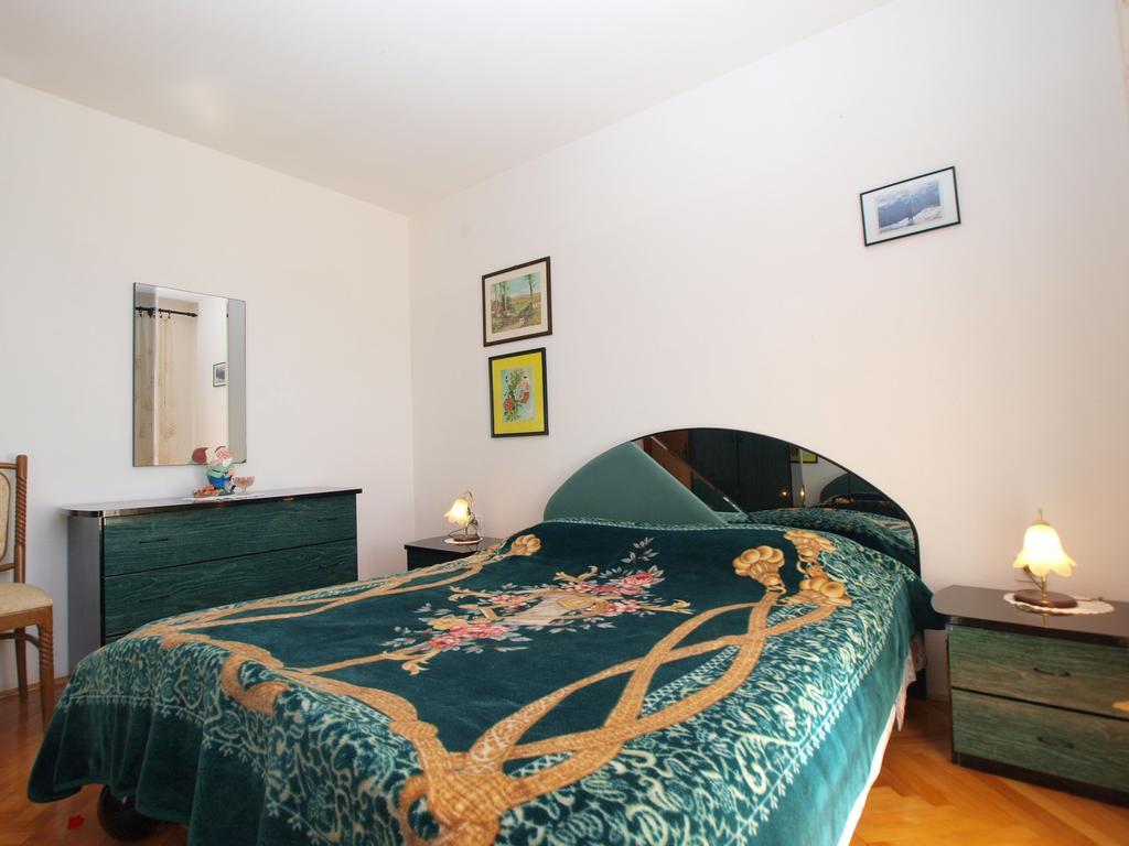 Apartment Luisa 1437 Peruski Luaran gambar