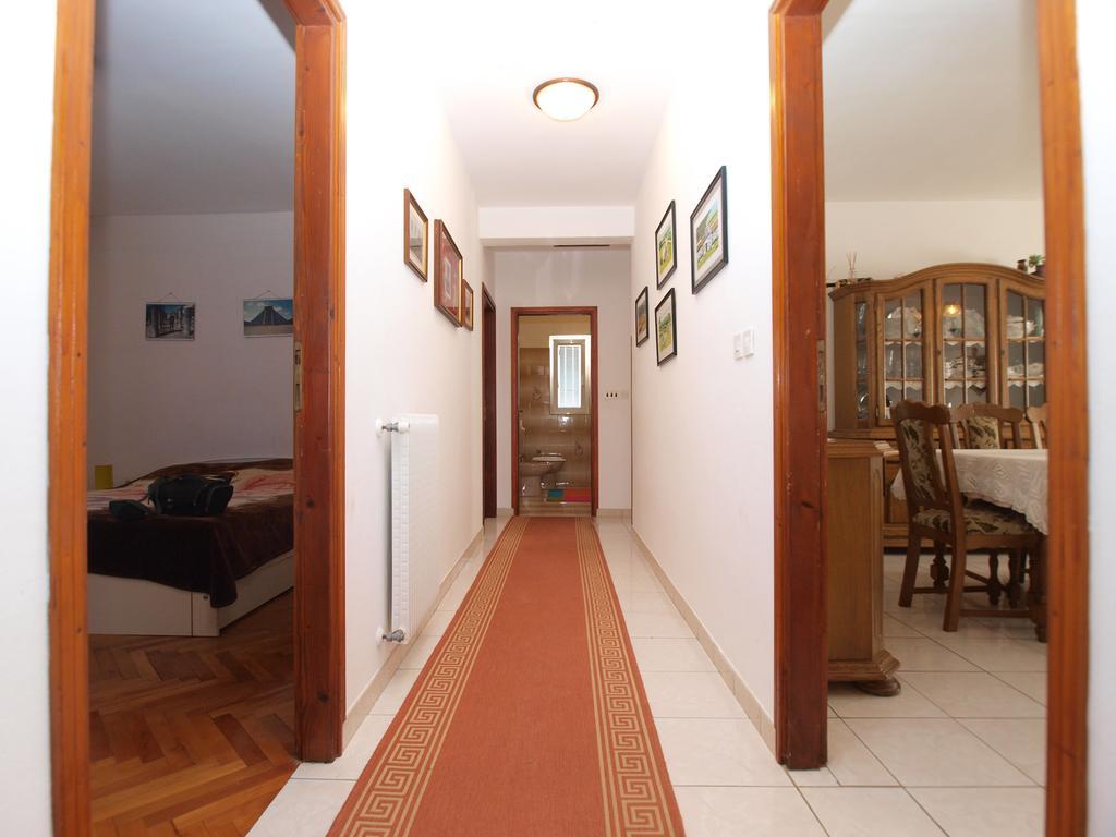 Apartment Luisa 1437 Peruski Luaran gambar